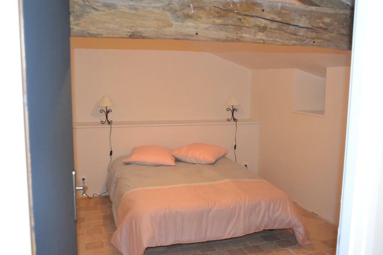 Gite Du Haras Les Aubiers Bagian luar foto